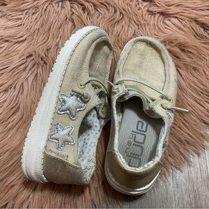 Hey Dude Wendy Gold Stars Size 11